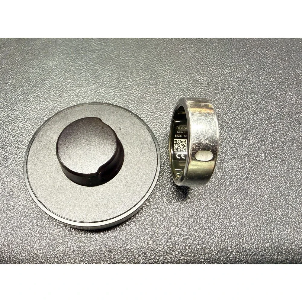 Oura Ring Gen 3 Heritage Brushed Silver - Size 13 with Charger.  JZ75-4379-13
